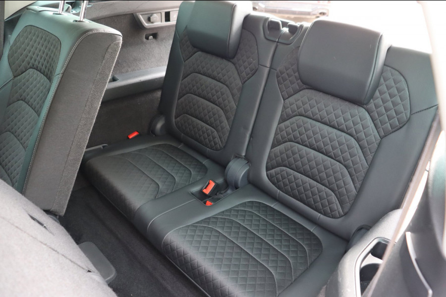 Škoda Kodiaq 1.5 TSI Bus. Ed. 7persoons digi-dashb. trekhaak h.leer+vw camera