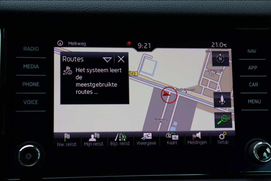 Škoda Kodiaq 1.5 TSI Bus. Ed. 7persoons digi-dashb. trekhaak h.leer+vw camera