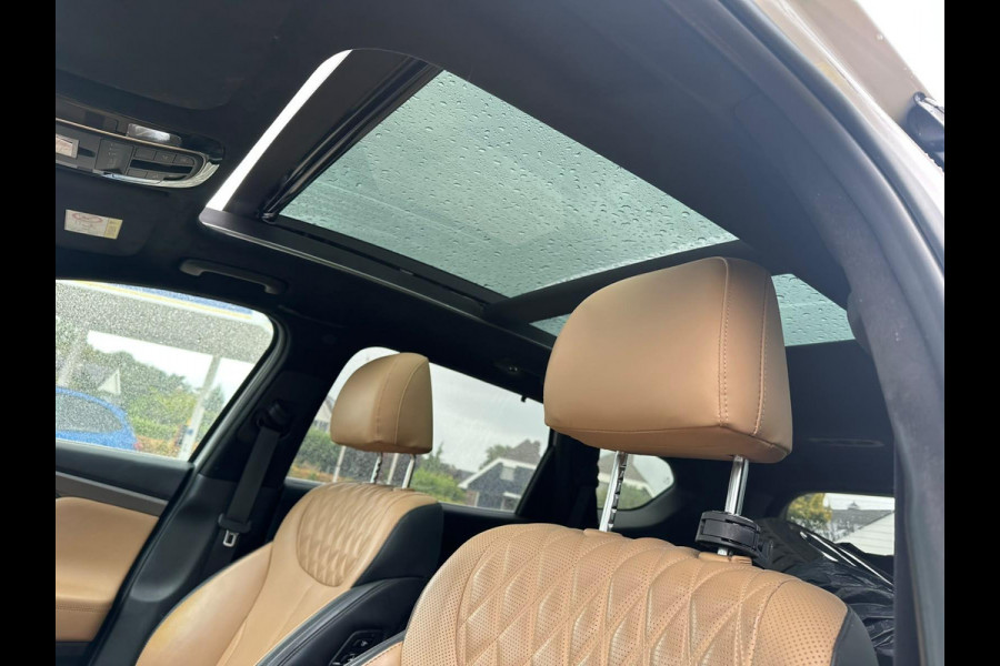 Hyundai Santa Fe 1.6 T-GDI PHEV Premium Plus Sky 265 PK | Nieuw binnen, meer foto's volgen ! | Panoramdak | Trekhaak | BTW auto | Stoelverwarming |360 camera | Bestuurdersstoel Met Geheugen |