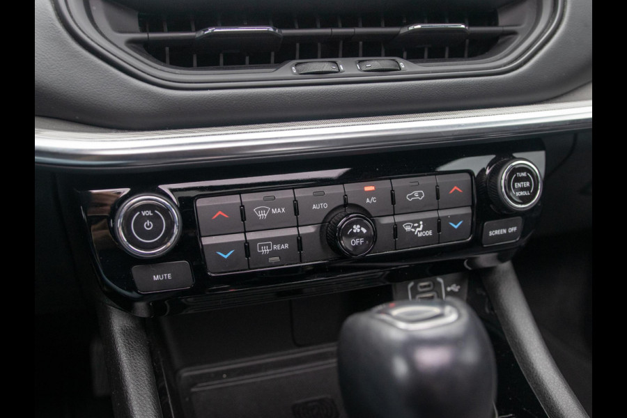 Jeep Compass 1.3 Turbo 150pk Automaat S | Leer |19" LM Velgen |Schuif- kanteldak | Unieke kleur |
