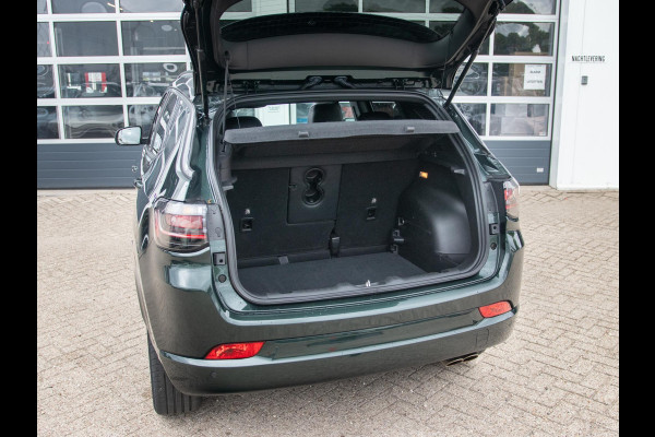 Jeep Compass 1.3 Turbo 150pk Automaat S | Leer |19" LM Velgen |Schuif- kanteldak | Unieke kleur |
