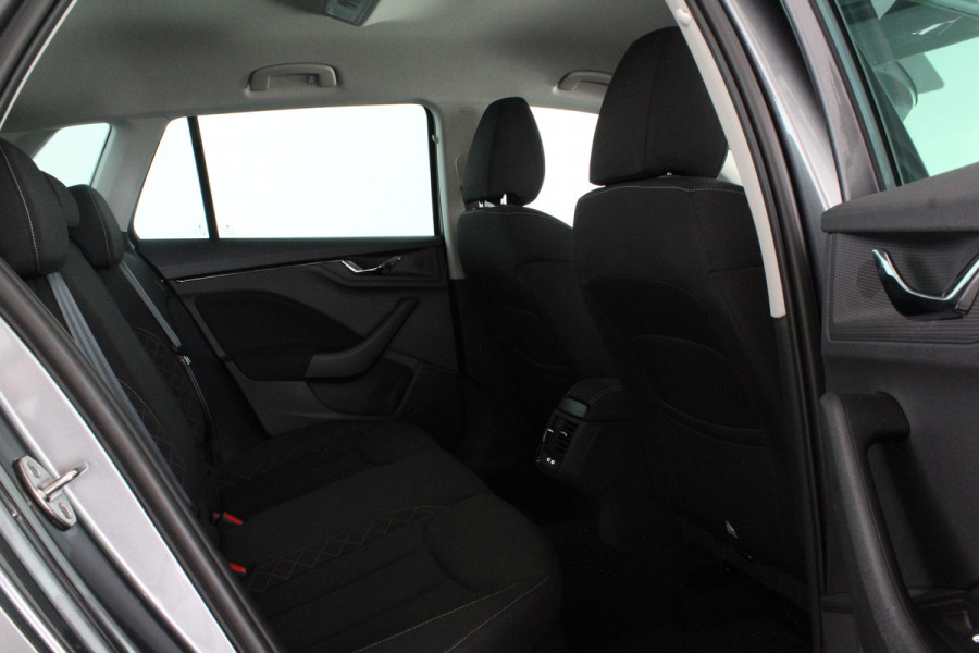 Škoda Kamiq 1.0 TSI Ambition > Automaat/Camera/Graphite Grey/Stoelverwarming...