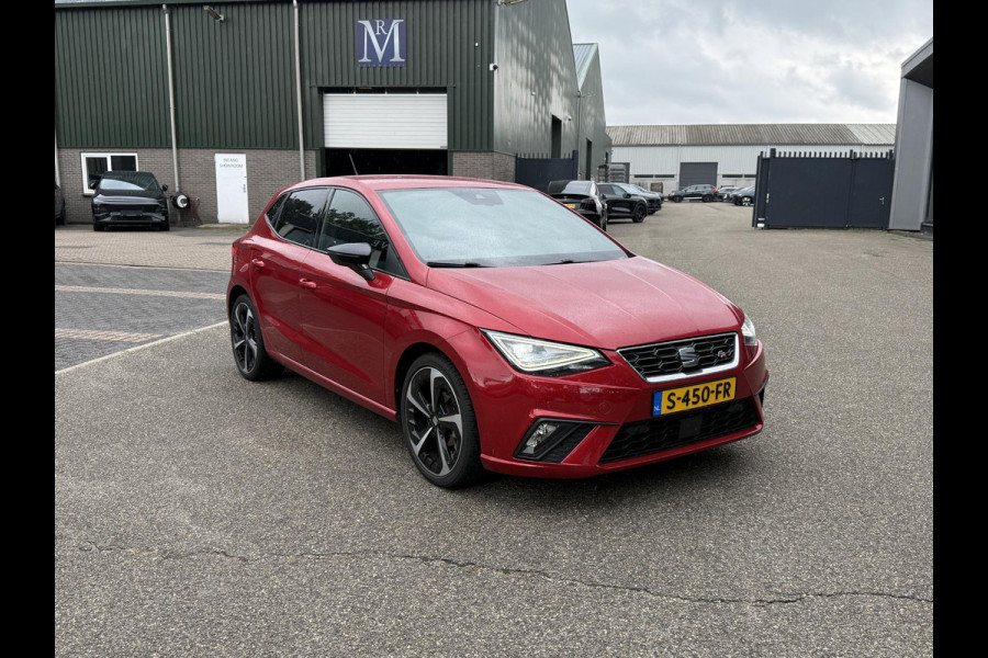 Seat Ibiza 1.0 EcoTSI FR 18 INCH| PARKEERSENSOREN| RIJKLAAR GELEVERD INCL. 12 MND BOVAG GARANTIE|  ORIGINEEL NEDERLANDS GELEVERD NAP| FULL LED| CARPLAY