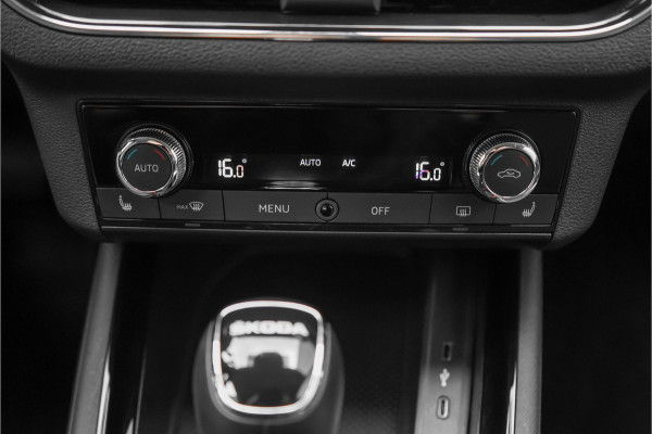 Škoda Kamiq 1.5 TSI ACT Business Edition Camera Trekhaak Stuur & Stoelverw