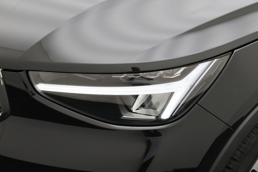 Volvo XC40 1.5 T4 Plug-in hybrid Core Bright SOH 99,6%, Camera, Apple Carplay, Lane Assist, Keyless, PDC