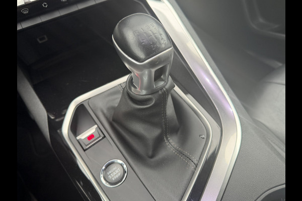 Peugeot 3008 BWJ 11-2019 | 1.2T 131PK BL Premium | LEER | CAMERA A | CLIMA | NAVI | CRUISE | CARPLAY | PDC 2X |