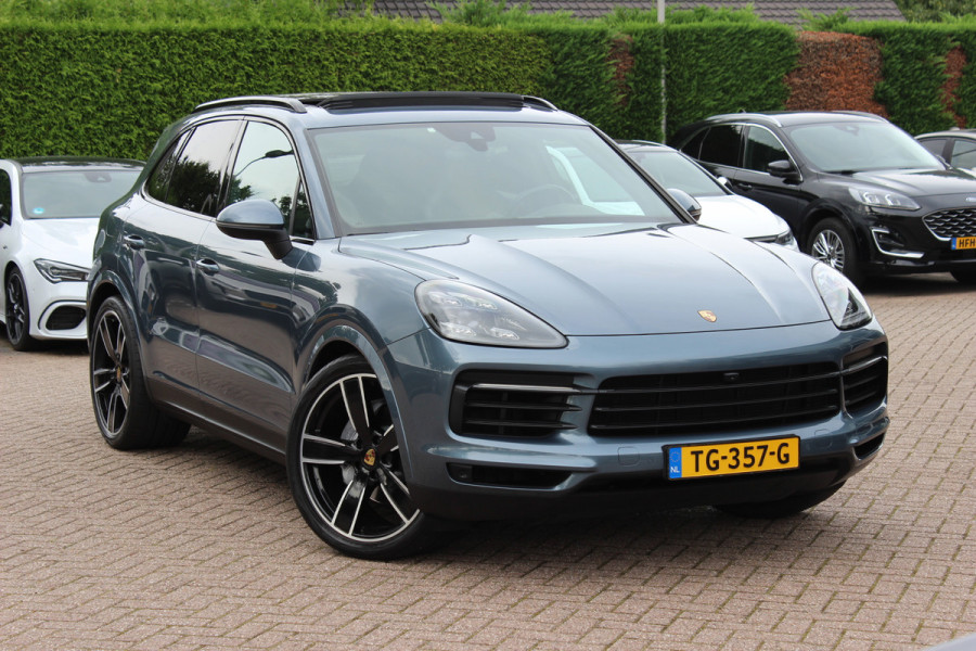 Porsche Cayenne 3.0 / Panoramadak / 360Camera / Achterasbesturing / Adaptieve Stoelen / Luchtvering / 21'' / Bose / Matrix LED / Sportchrono / Stoelventilatie+Verwarming / Stuurverwarmd / Dodehoek / DAB / Cruise