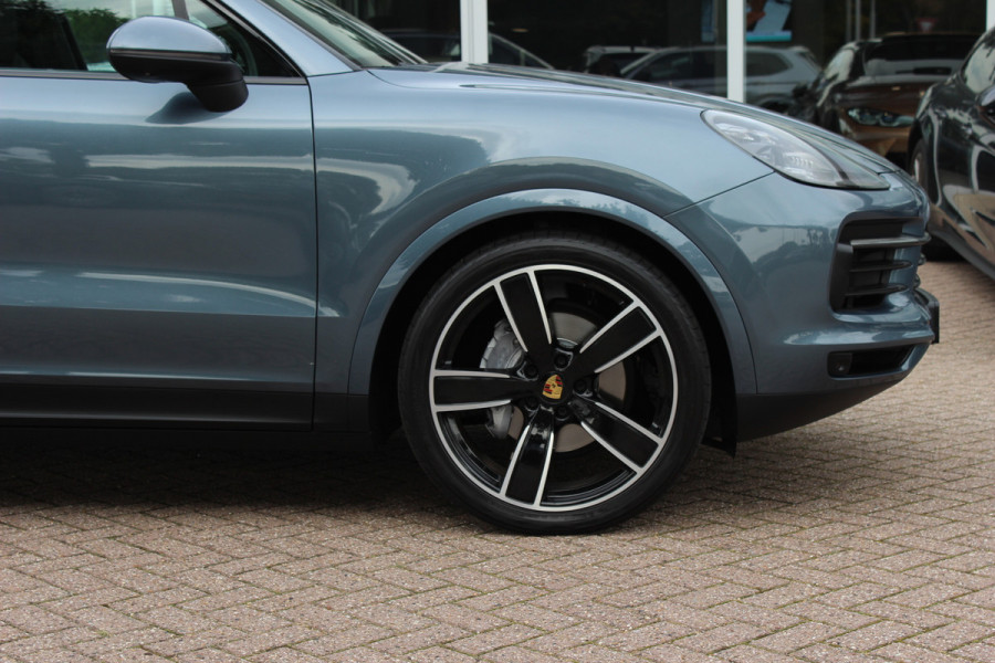 Porsche Cayenne 3.0 / Panoramadak / 360Camera / Achterasbesturing / Adaptieve Stoelen / Luchtvering / 21'' / Bose / Matrix LED / Sportchrono / Stoelventilatie+Verwarming / Stuurverwarmd / Dodehoek / DAB / Cruise