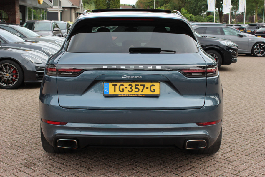 Porsche Cayenne 3.0 / Panoramadak / 360Camera / Achterasbesturing / Adaptieve Stoelen / Luchtvering / 21'' / Bose / Matrix LED / Sportchrono / Stoelventilatie+Verwarming / Stuurverwarmd / Dodehoek / DAB / Cruise