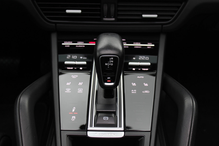 Porsche Cayenne 3.0 / Panoramadak / 360Camera / Achterasbesturing / Adaptieve Stoelen / Luchtvering / 21'' / Bose / Matrix LED / Sportchrono / Stoelventilatie+Verwarming / Stuurverwarmd / Dodehoek / DAB / Cruise