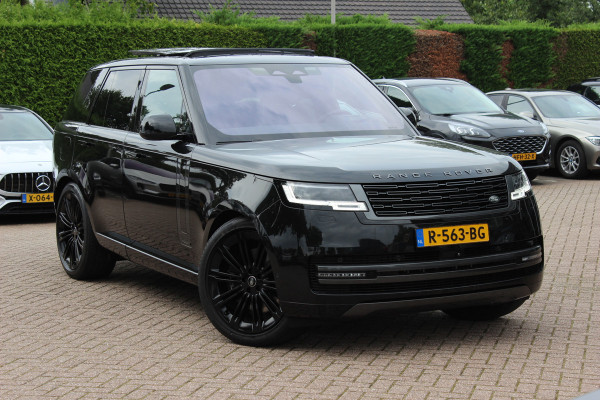 Land Rover Range Rover 4.4 P530 Autobiography MHEV / Trekhaak / Panoramadak / 360Camera / Head-up / Meridian High End / Luchtvering / 23'' / Achterasbesturing / Softclose / Sfeerverlichting / Massage / Stoelverwarmd / Keyless / Dodehoek / DAB