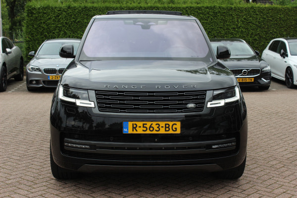 Land Rover Range Rover 4.4 P530 Autobiography MHEV / Trekhaak / Panoramadak / 360Camera / Head-up / Meridian High End / Luchtvering / 23'' / Achterasbesturing / Softclose / Sfeerverlichting / Massage / Stoelverwarmd / Keyless / Dodehoek / DAB