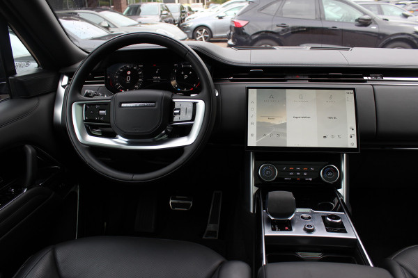 Land Rover Range Rover 4.4 P530 Autobiography MHEV / Trekhaak / Panoramadak / 360Camera / Head-up / Meridian High End / Luchtvering / 23'' / Achterasbesturing / Softclose / Sfeerverlichting / Massage / Stoelverwarmd / Keyless / Dodehoek / DAB