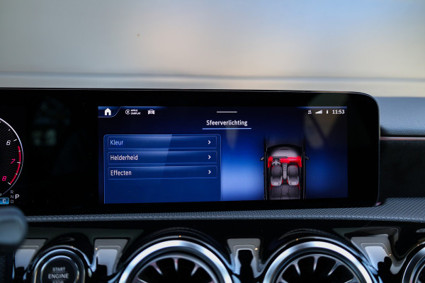 Mercedes-Benz A-Klasse 180 AMG Line | FACELIFT | DEALER.OND | PANO | CARPLAY | CAMERA | KEYLESS |