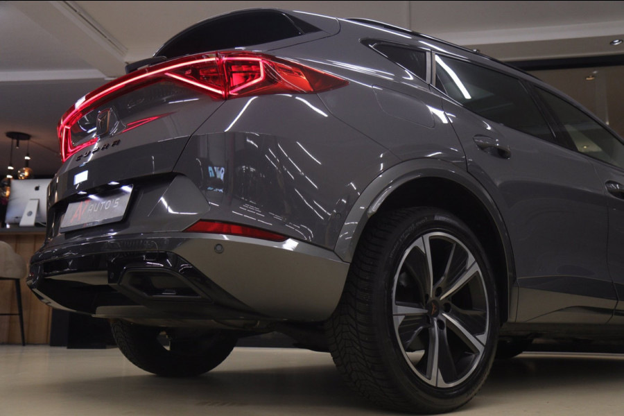 CUPRA Formentor 1.5 TSI Style PANO/CARPLAY/SFEERV/DODEHOEK/LANEASSIT/KEYLESS/VOL