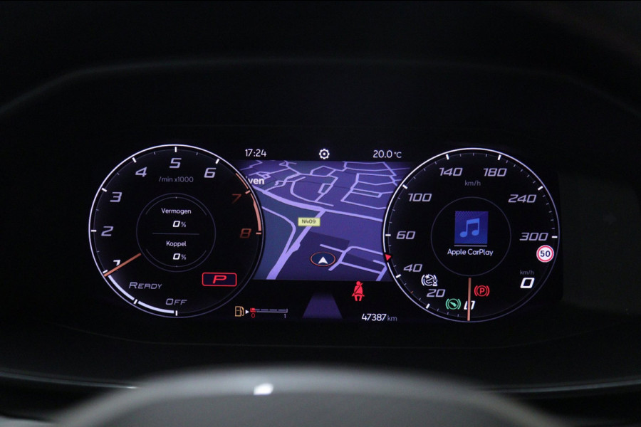 CUPRA Formentor 1.5 TSI Style PANO/CARPLAY/SFEERV/DODEHOEK/LANEASSIT/KEYLESS/VOL