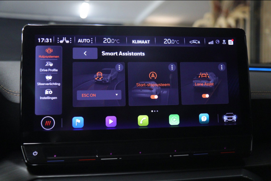 CUPRA Formentor 1.5 TSI Style PANO/CARPLAY/SFEERV/DODEHOEK/LANEASSIT/KEYLESS/VOL