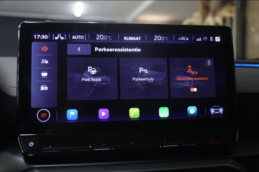 CUPRA Formentor 1.5 TSI Style PANO/CARPLAY/SFEERV/DODEHOEK/LANEASSIT/KEYLESS/VOL