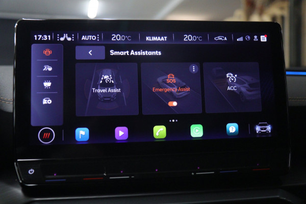 CUPRA Formentor 1.5 TSI Style PANO/CARPLAY/SFEERV/DODEHOEK/LANEASSIT/KEYLESS/VOL