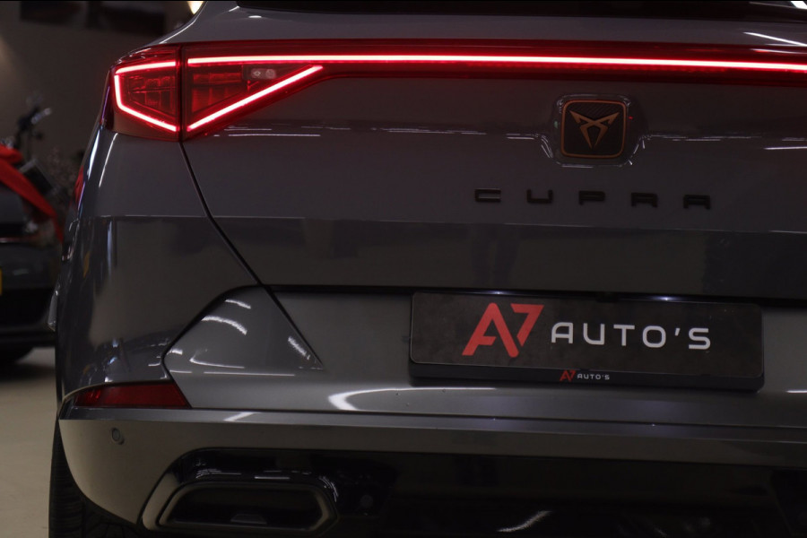 CUPRA Formentor 1.5 TSI Style PANO/CARPLAY/SFEERV/DODEHOEK/LANEASSIT/KEYLESS/VOL