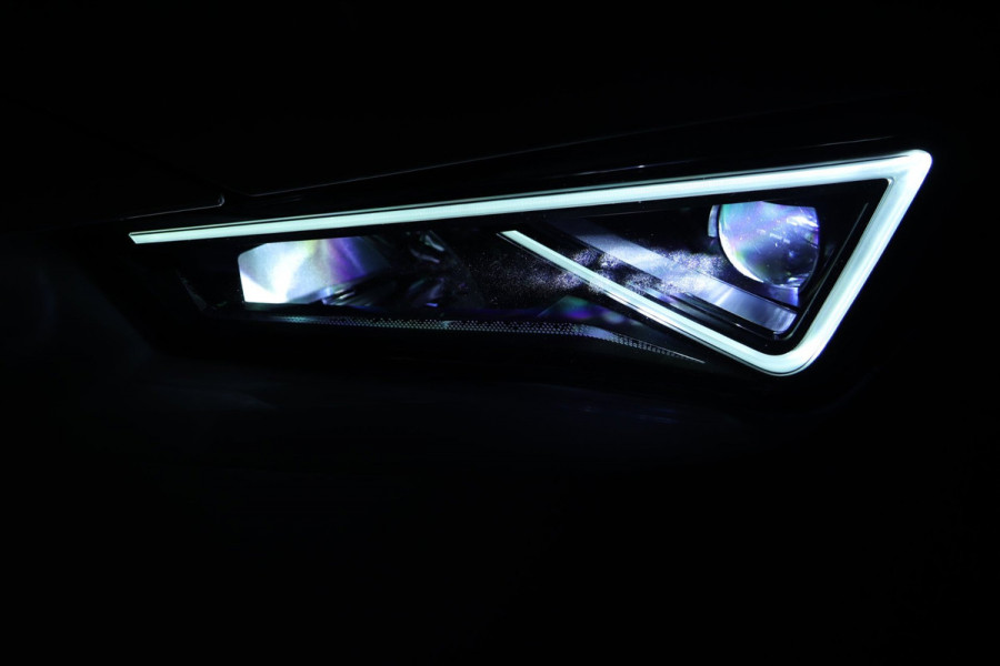 Seat Tarraco 1.5 TSI ACT Xcellence / PANO / VIRTUAL / MEMORY / ACC / KEYLESS / CARPLAY
