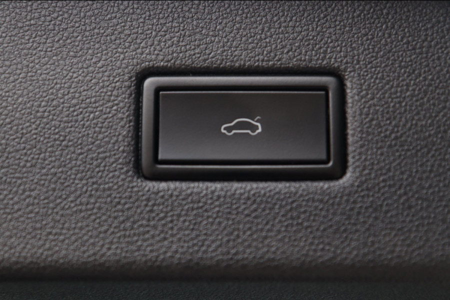Seat Tarraco 1.5 TSI ACT Xcellence / PANO / VIRTUAL / MEMORY / ACC / KEYLESS / CARPLAY