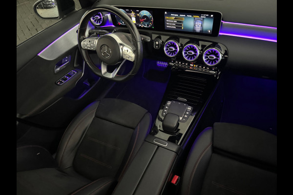 Mercedes-Benz A-Klasse 180 Business Solution AMG Pano|Stoelverwarming|Camera|Lane Assist|BlindSpot