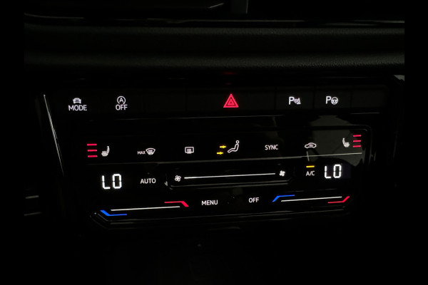 Volkswagen T-Roc 1.5 TSI Life Business Pano|ACC|Lane|Camera|Keyless|Camera