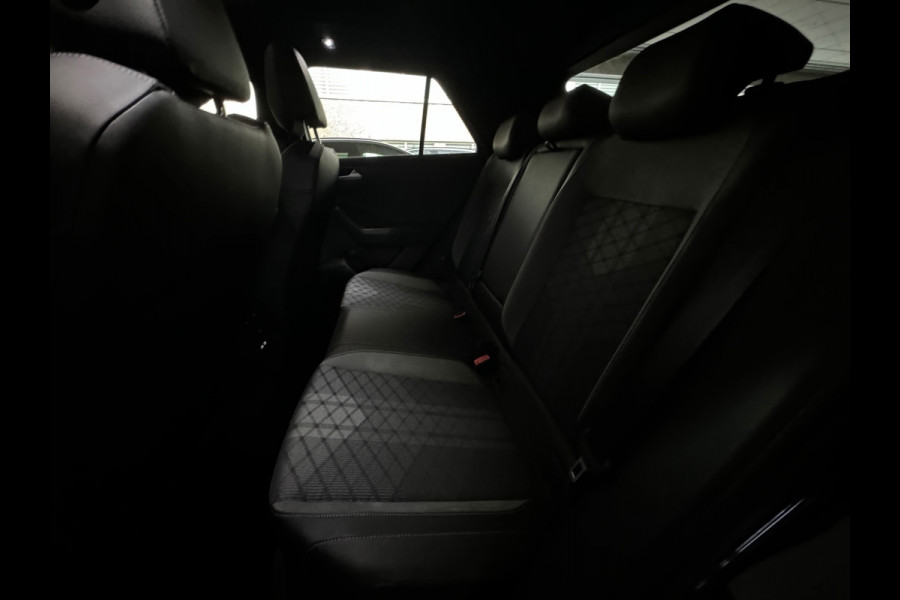 Volkswagen T-Roc 1.5 TSI Life Business Pano|ACC|Lane|Camera|Keyless|Camera