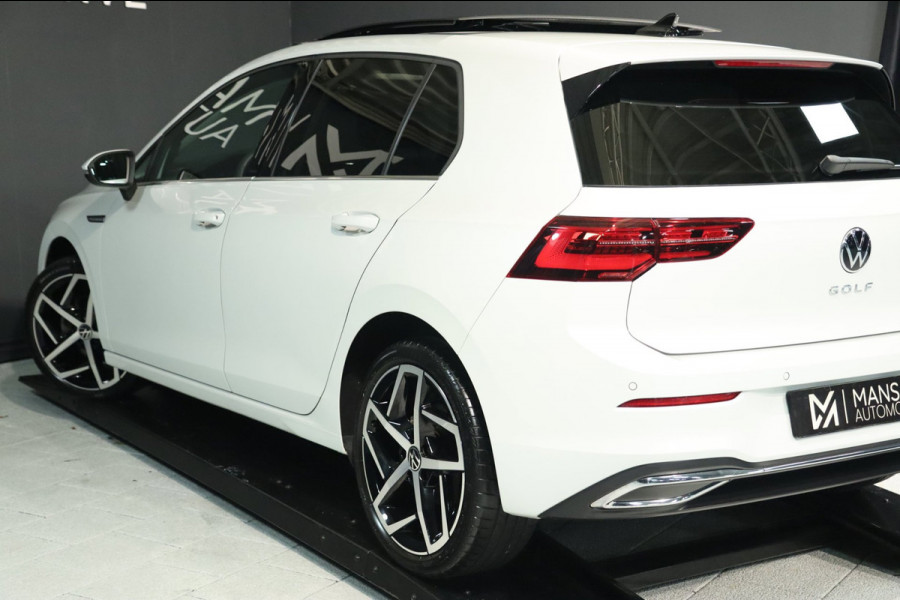 Volkswagen Golf 1.5 eTSI ACT / PANO / HUD / ACC / MEMORY / MASSAGE / CARPLAY / STUUR+STOELVERW