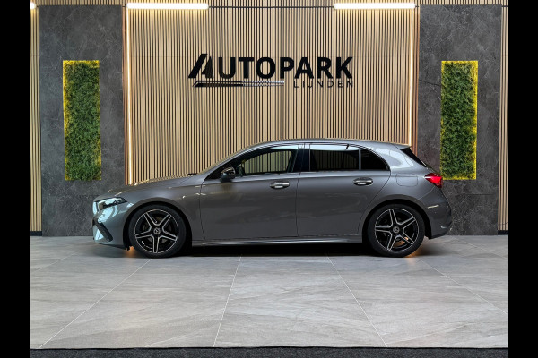 Mercedes-Benz A-Klasse 180 AMG Line BTW|GARANTIE|CAMERA|NIGHTPAKKET|DODEHOEK|KEYLESS|SFEERVERLICHTING|DEALER ONDERHOUDEN|NL AUTO|