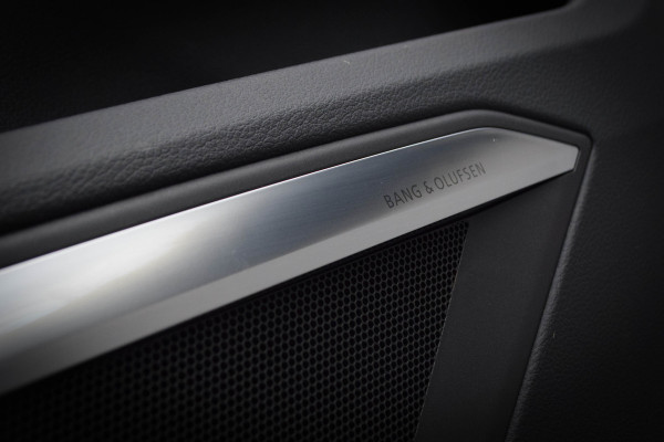 Audi SQ8 e-tron Quattro / Luchtvering/ Standkachel/ Bang & Olufsen Sound System/ Panoramadak/ Trekhaak/ 371kW (505PK)