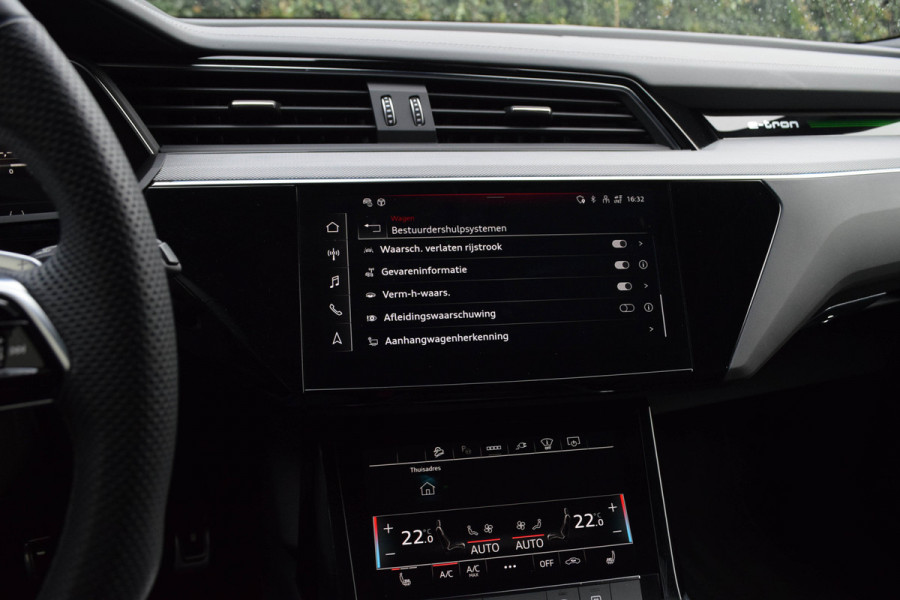 Audi SQ8 e-tron Quattro / Luchtvering/ Standkachel/ Bang & Olufsen Sound System/ Panoramadak/ Trekhaak/ 371kW (505PK)