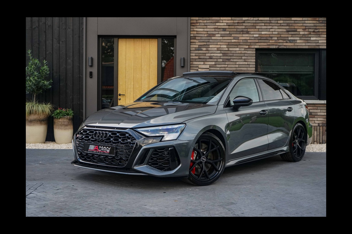 Audi RS3 2.5 TFSI Quattro Limousine MTM465/Pano/RS-Zetels/RS-Diff/B&O/HUD