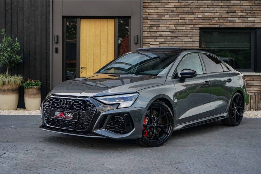 Audi RS3 2.5 TFSI Quattro Limousine MTM465/Pano/RS-Zetels/RS-Diff/B&O/HUD