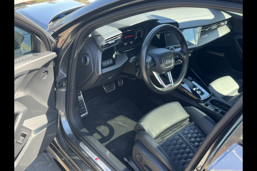 Audi RS3 2.5 TFSI Quattro Limousine MTM465/Pano/RS-Zetels/RS-Diff/B&O/HUD