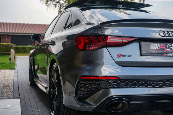 Audi RS3 2.5 TFSI Quattro Limousine MTM465/Pano/RS-Zetels/RS-Diff/B&O/HUD