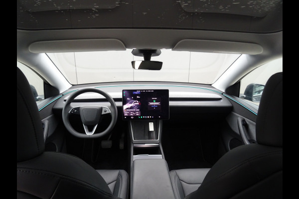 Tesla Model Y Premium Long Range RWD 78.1 kWh * EYE-CATCHER !!