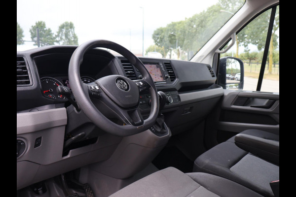 Volkswagen Crafter 35 2.0 TDI 140 PK DSG L4H3 + 3000 KG TREKHAAK | CAMERA | CARPLAY | NAVIGATIE