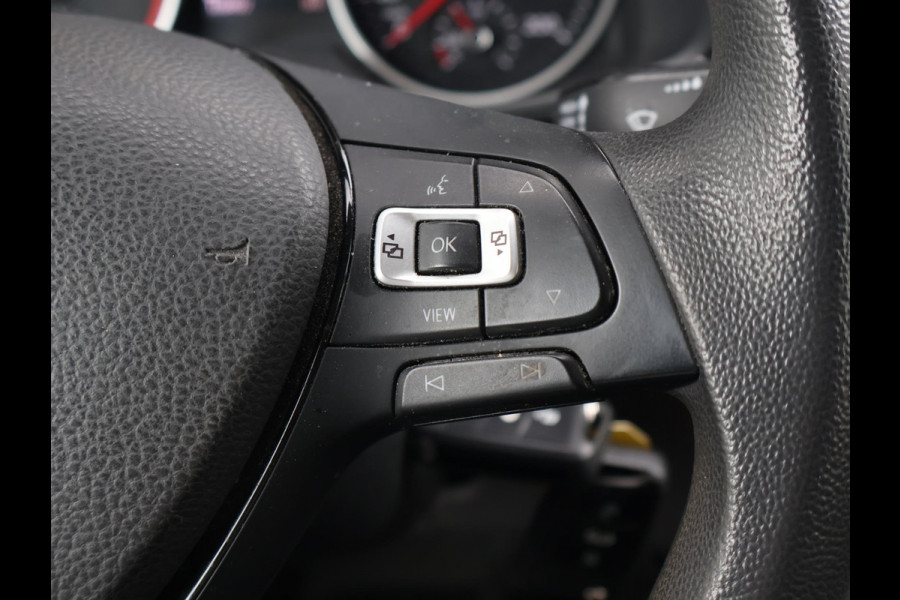 Volkswagen Crafter 35 2.0 TDI 140 PK DSG L4H3 + 3000 KG TREKHAAK | CAMERA | CARPLAY | NAVIGATIE