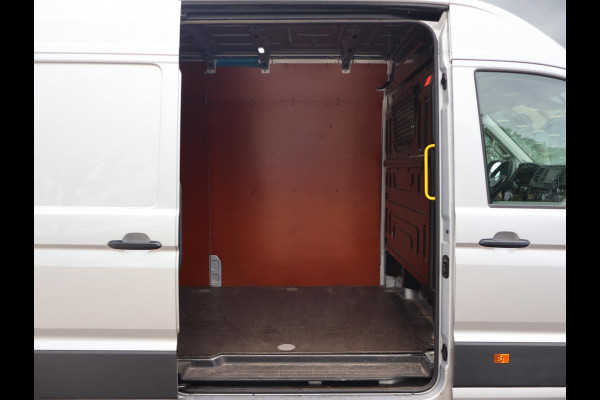 Volkswagen Crafter 35 2.0 TDI 140 PK DSG L4H3 + 3000 KG TREKHAAK | CAMERA | CARPLAY | NAVIGATIE