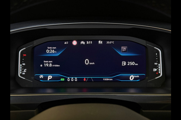 Volkswagen Tiguan 2.0 TSI 4Motion 3X R-LINE |PANO|IQ LIGHTS|ACC|LANE ASSIST|CARPLAY|TREKHAAK|SFEERVERLICHTING|DEALER ONDERHOUDEN|