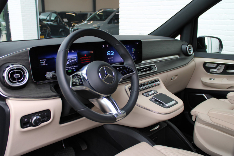 Mercedes-Benz Eqv 300 L2 / AMG / Panorama / Elec Stoelen / 7-Persoons / Burmester / Vol Opties / NIEUWSTAAT