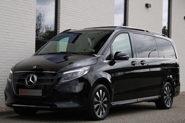 Mercedes-Benz Eqv 300 L2 / AMG / Panorama / Elec Stoelen / 7-Persoons / Burmester / Vol Opties / NIEUWSTAAT
