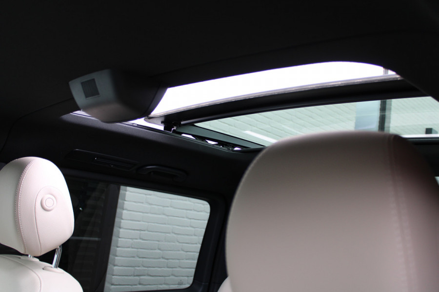 Mercedes-Benz Eqv 300 L2 / AMG / Panorama / Elec Stoelen / 7-Persoons / Burmester / Vol Opties / NIEUWSTAAT