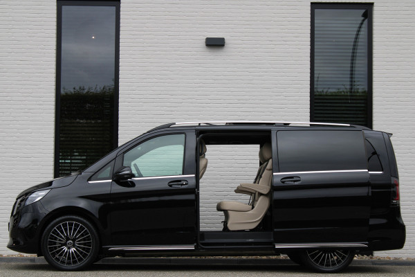 Mercedes-Benz Eqv 300 L2 / AMG / Panorama / Elec Stoelen / 7-Persoons / Burmester / Vol Opties / NIEUWSTAAT