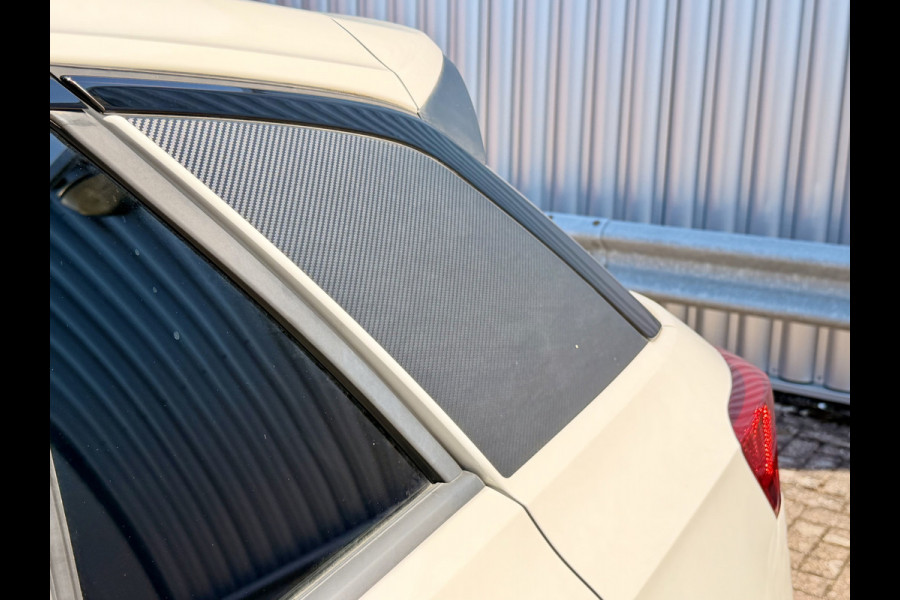 Volkswagen T-Roc 1.5 TSI R-Line Business+ Adaptive Cruise | Schuifdak | Camera | IQ LED