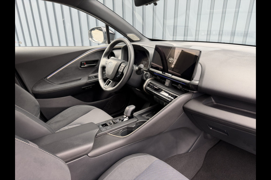 Toyota C-HR 2.0 Hybrid 200(GEEN plug-in) Executive | Head-up | JBL | 10 jr GARANTIE | Rijklaar!!