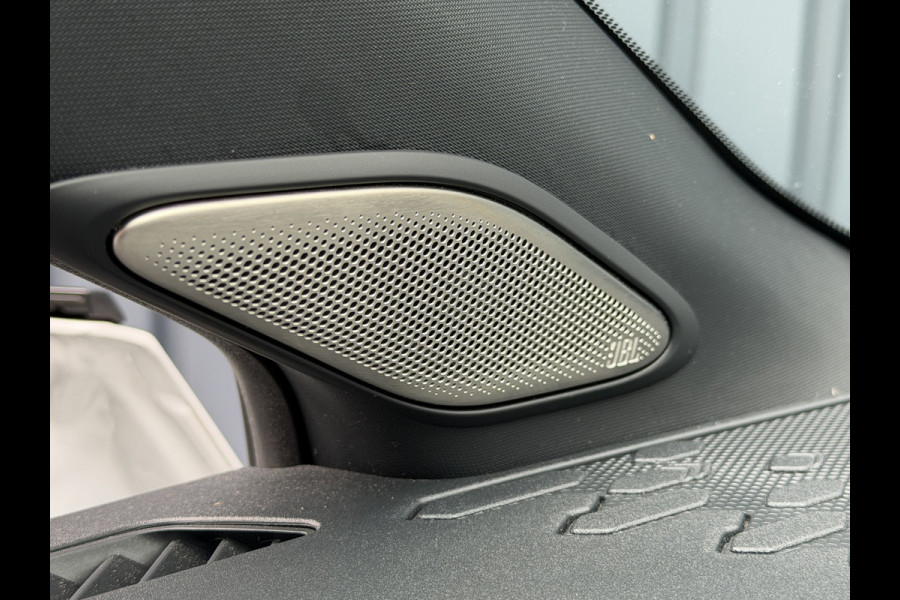 Toyota C-HR 2.0 Hybrid 200(GEEN plug-in) Executive | Head-up | JBL | 10 jr GARANTIE | Rijklaar!!