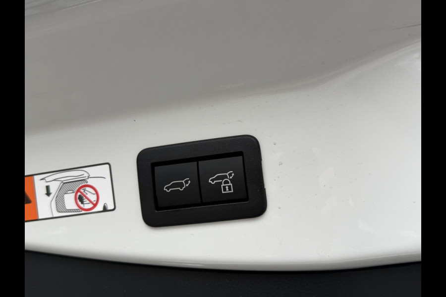Toyota C-HR 2.0 Hybrid 200(GEEN plug-in) Executive | Head-up | JBL | 10 jr GARANTIE | Rijklaar!!
